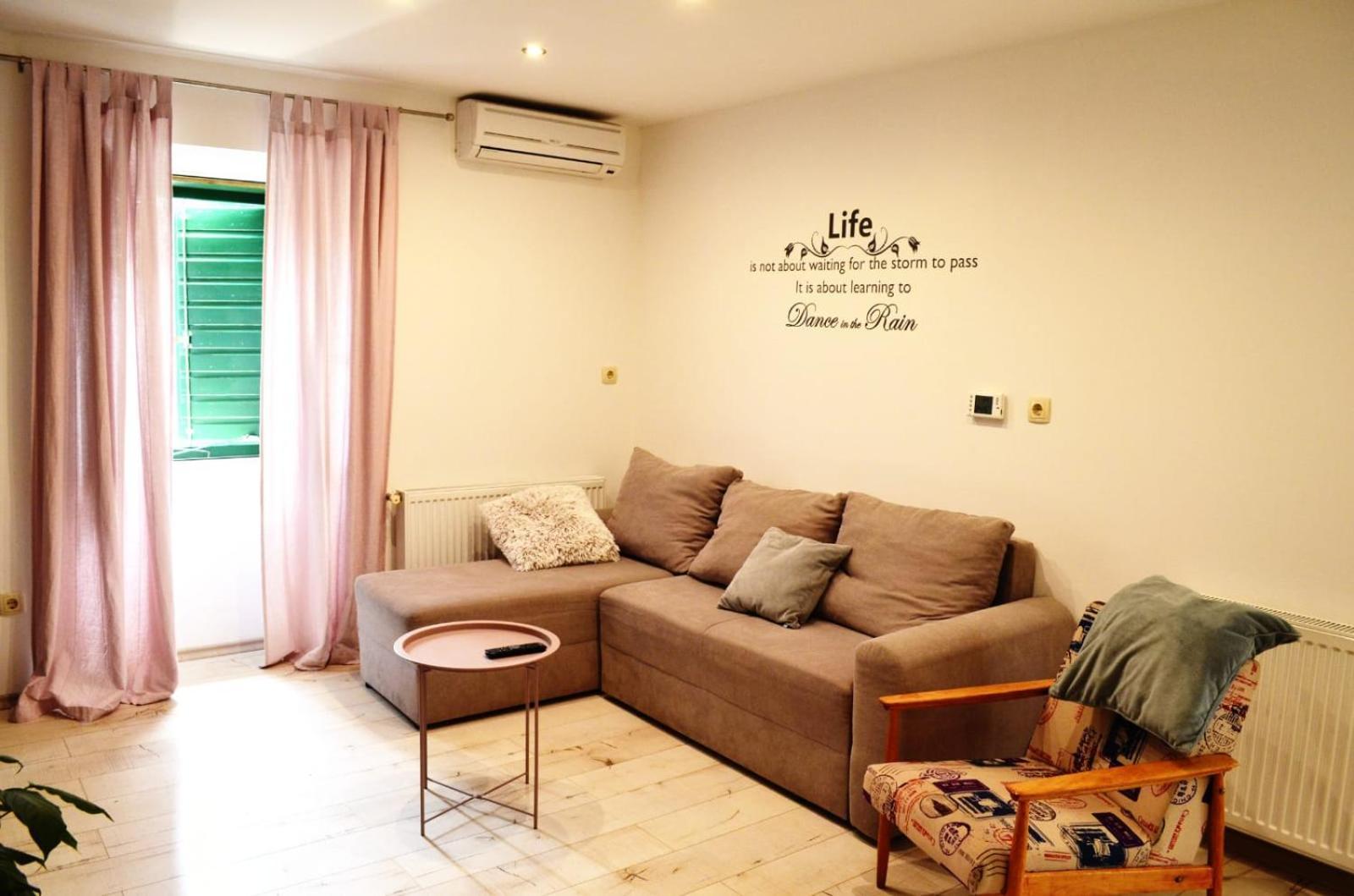 Apartmani Spanja 보디체 외부 사진