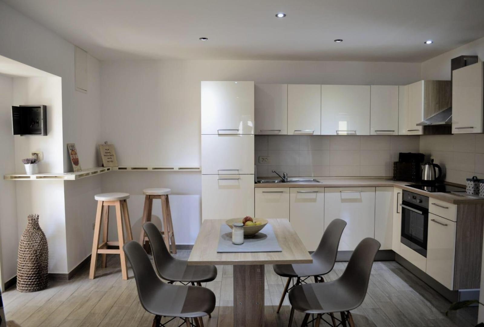 Apartmani Spanja 보디체 외부 사진